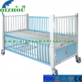 Cama de hospital pediátrica médica manual de dos manivelas de cama médica para niños de gran venta